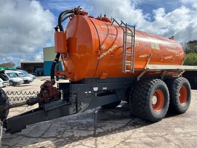 2004 Joskin 14000TS Tandem Axle Drawbar Vac Tank