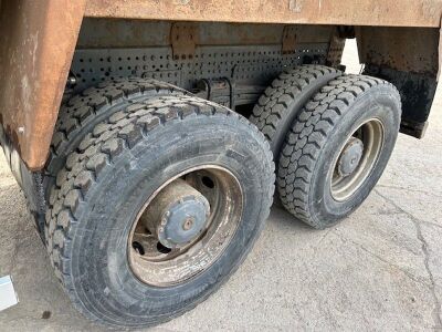 2014 Mercedes Arocs 8x4 Grab Loader - 14
