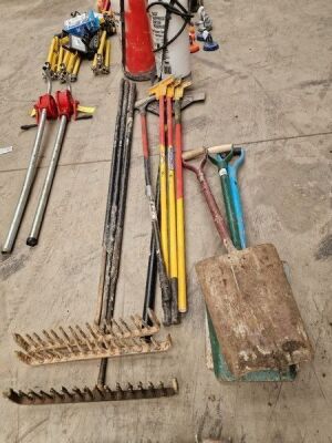2 x Pressure Sprayers, 3 x Shovels, 5 x Scrapers, 3 x Rakes - 4