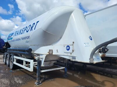 2013 Spitzer Triaxle 37³ 2 Pot Powder Tanker