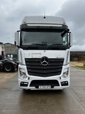 2018 Mercedes Actros 2545 6x2 Midlift Tractor Unit - 2