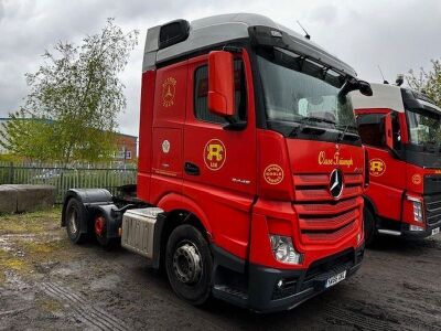 2016 Mercedes Actros MP4-2445 6x2 Mini Midlift Tractor Unit