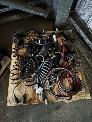 Pallet of Miscellaneous Air & Electrical Suzies 