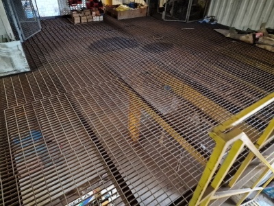 Overhead Gantry Crane Assembly, Mezzanine Floor & 4 x Gantry Cranes - 11