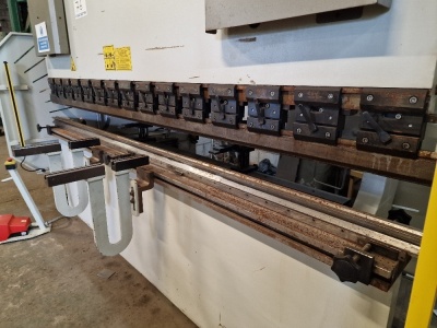 2008 Sercom SHP 3100 X 160 160ton CNC Brake Press - 11