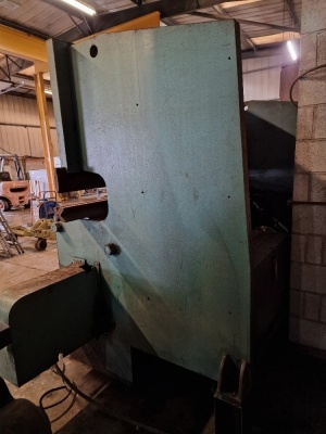 Liveredge 200ton Upstroking Brake Press - 8
