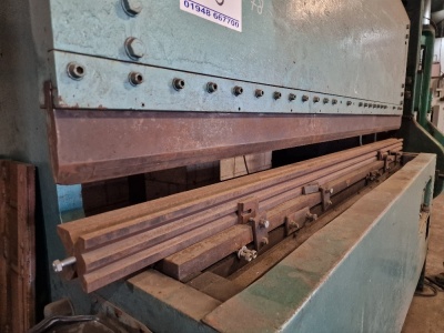 Liveredge 200ton Upstroking Brake Press - 9