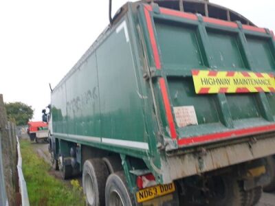 2013 Scania P360 8x4 Insulated Body Tipper - 4