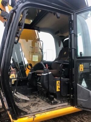 2013 JCB JS130 LC Excavator - 16