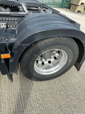 2019 Volvo FH500 6x2 Midlift Tractor Unit - 10