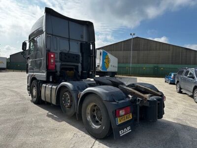 2013 DAF XF 105.460 6x2 Midlift Tractor Unit - 3