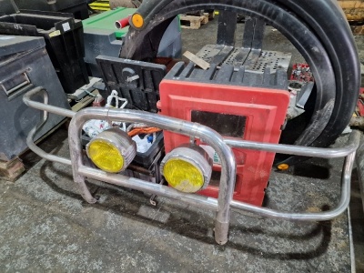 Tool Boxes, Unused Delta Plus Fall Protection Rope LOOO7150CD, Super Single Mud Wings, Lights & Bar  - 6