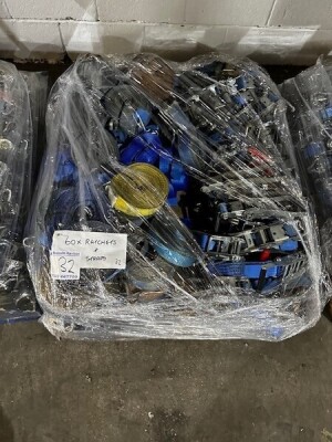 Pallet of 60x Ratchets & Straps