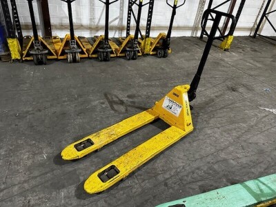 Total Source 2500kg Pallet Truck - 3