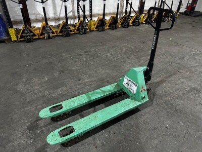 Mitsubishi Pallet Truck