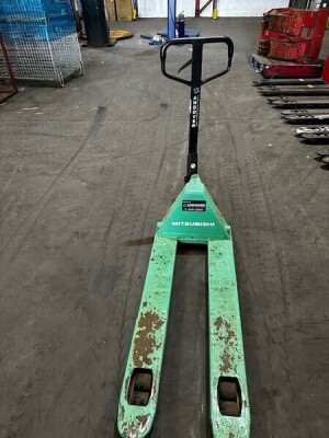 Mitsubishi Pallet Truck - 2