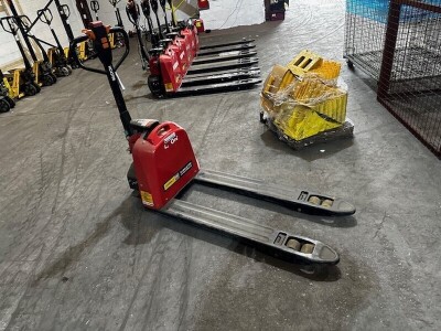 Hangcha CBD15 Electric Pallet Truck