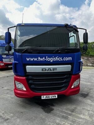 2016 DAF CF220 Low Sleeper Cab 4x2 Flatbed Rigid - 2