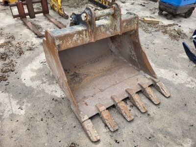 Rhino 4ft Digging Bucket