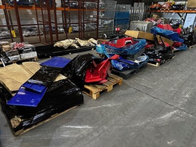 5x Pallets of Various Body Parts for MAN, Mercedes & DAF