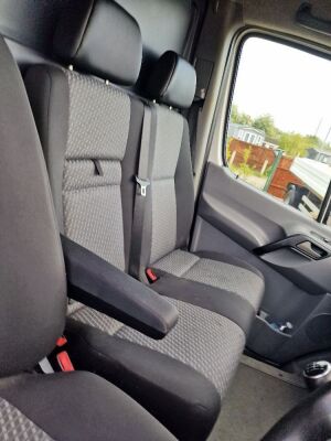 2014 Volkswagen Crafter LWB HR Van - 11