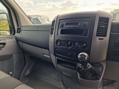 2014 Volkswagen Crafter LWB HR Van - 12