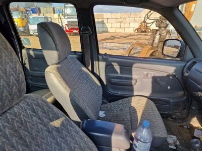 2004 Toyota Hilux D4D Double Cab Pickup - 8