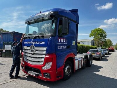 2017 Mercedes Actros 2545 Streamspace Cab 6x2 Midlift Tractor Unit