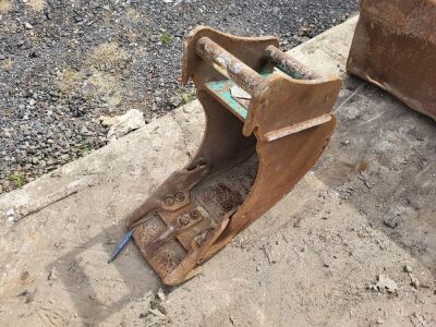 1ft Digging Bucket - 50mm Pins