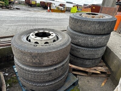 6x 295 80 R22.5 Tyres & Rims