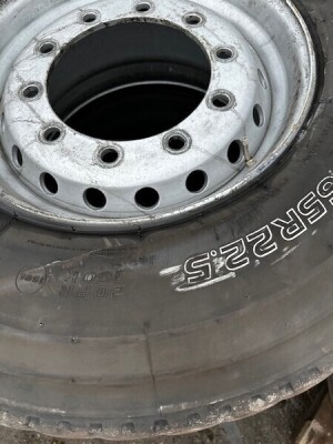 8x 385 65 R22.5 Tyres & Rims - 4