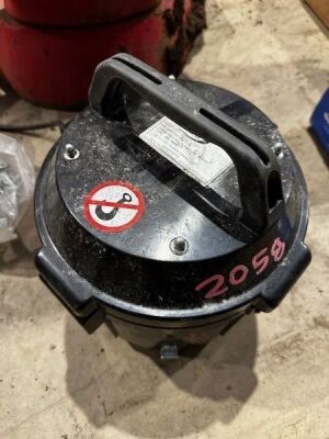 110v Dust ControllerDC1800 + Numatic Trade Line 390M 110V Vacuum - 11