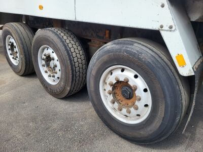 2005 Weightlifter Triaxle Alloy Body Tipping Trailer - 6