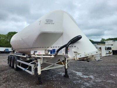 2014 Feldbinder 2 Pot 36³ Triaxle Tanker Trailer