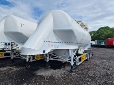 2014 Feldbinder 2 Pot 36³ Triaxle Tanker Trailer