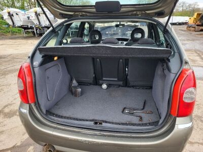 2008 Citroen Xzara Picasso Car  - 13