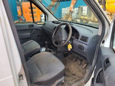 2007 Ford Transit Connect T220L Van - 4