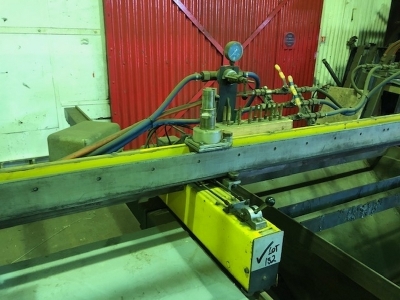 1989 ESAB Ultrarex UXB 15/20 Gas Cutting Machine  - 9