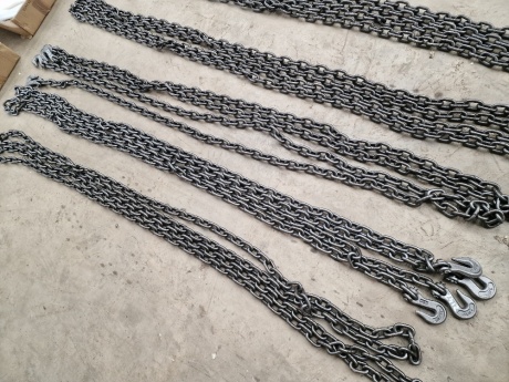 2x 4m Lashing Chains 10mm Thick