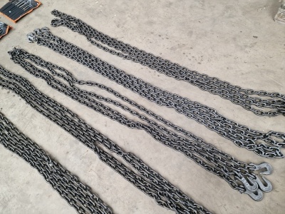 2x 4m Lashing Chains 10mm Thick