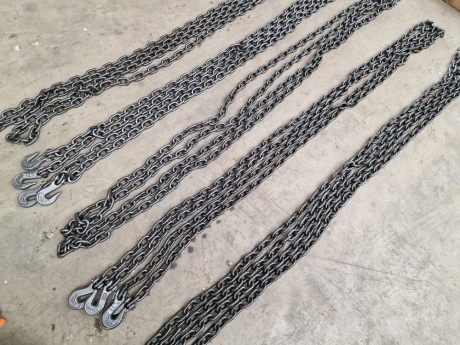 2x 4m Lashing Chains 10mm Thick