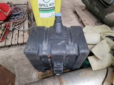 Qty of Misc Truck Parts - 4