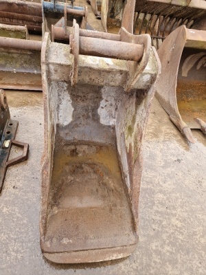 2ft Digging Bucket 65mm Pins  - 2