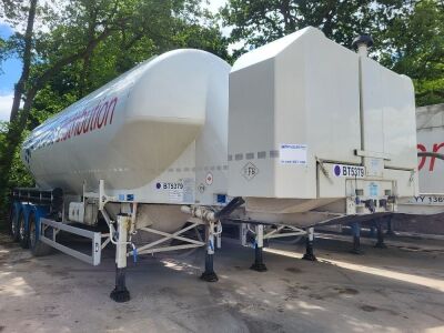 2019 Feldbinder Triaxle 2 Pot Powder 40³ Tanker Trailer - 2