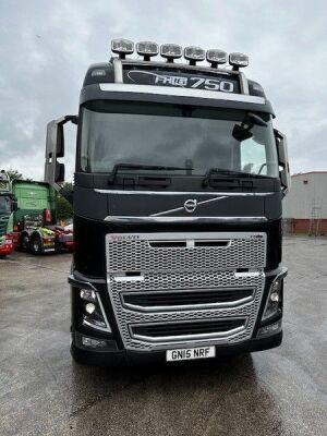 2015 Volvo FH16 750 6x2 Midlift Tractor Unit - 2