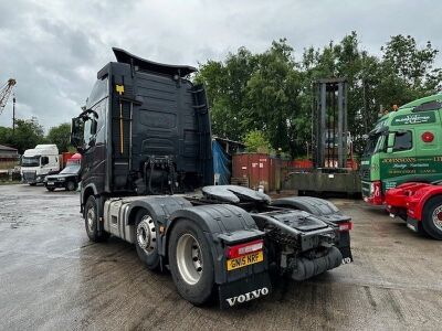 2015 Volvo FH16 750 6x2 Midlift Tractor Unit - 3