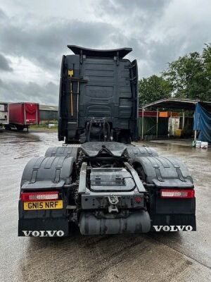 2015 Volvo FH16 750 6x2 Midlift Tractor Unit - 4