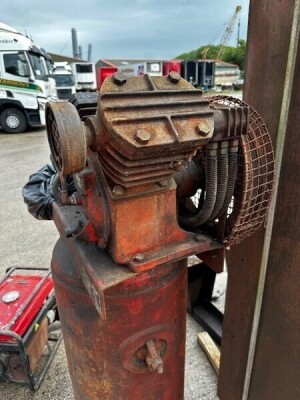 1963 Air Compressor  - 4