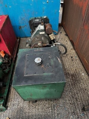 Lister Petter Hydraulic Tank & Pump