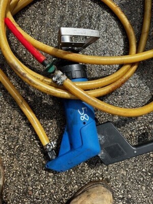AdBlue Hand Pump & Hose - 2